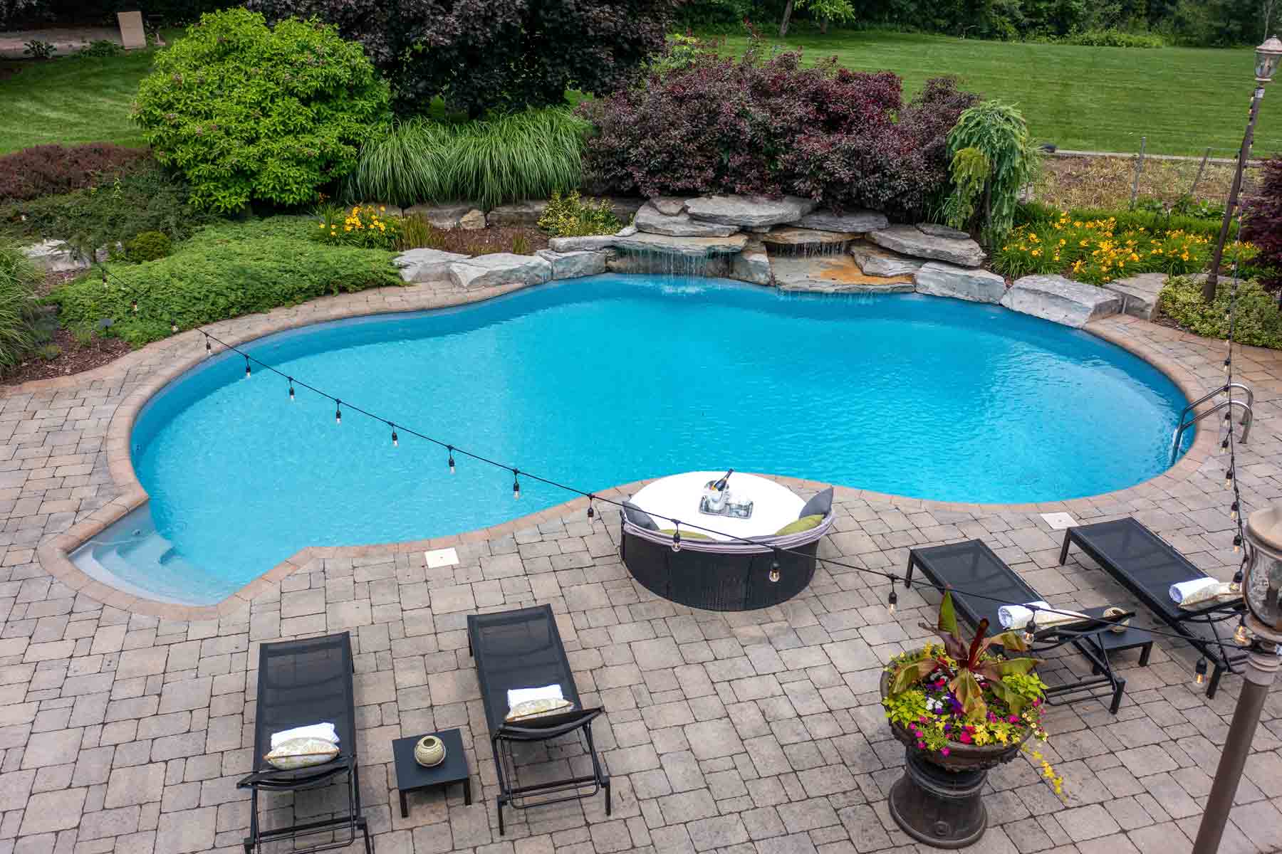 outdoorpool